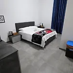 アパート Casa Manzoni ノヴァーラ