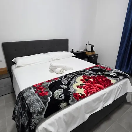 Casa Manzoni * Novara