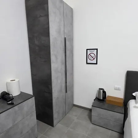 Casa Manzoni * Novara