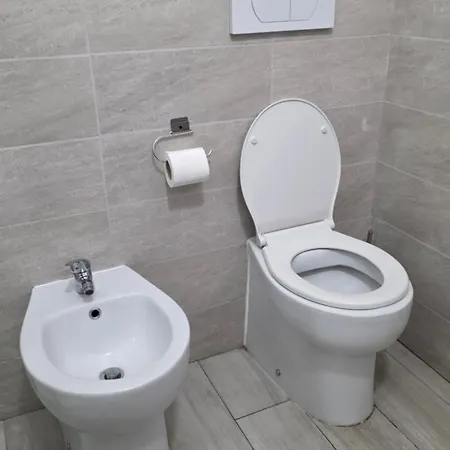 Casa Manzoni * Novara