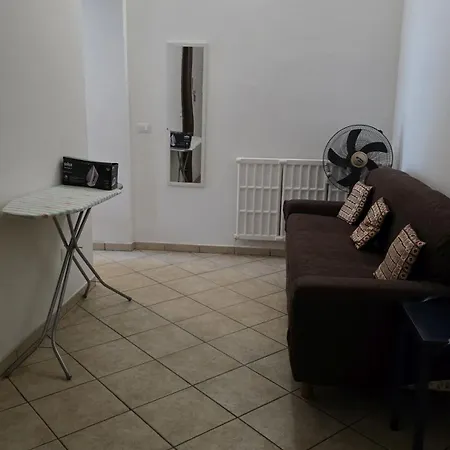 Casa Manzoni * ノヴァーラ