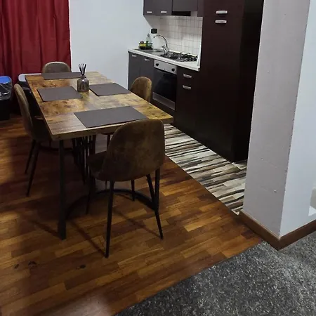 Casa Manzoni 公寓 *