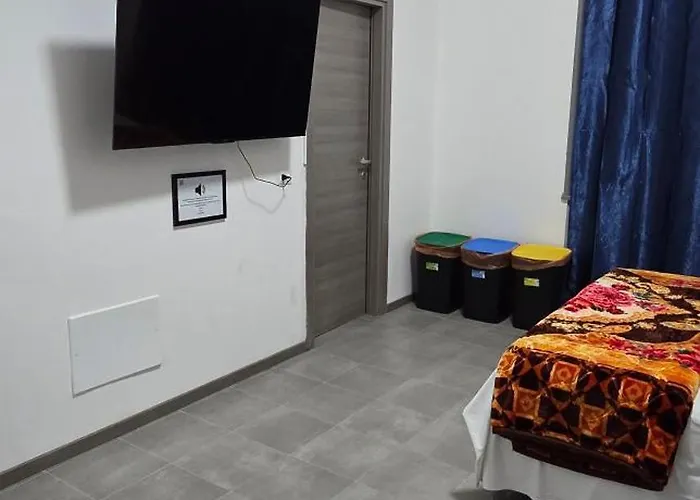 Casa Manzoni * Novara