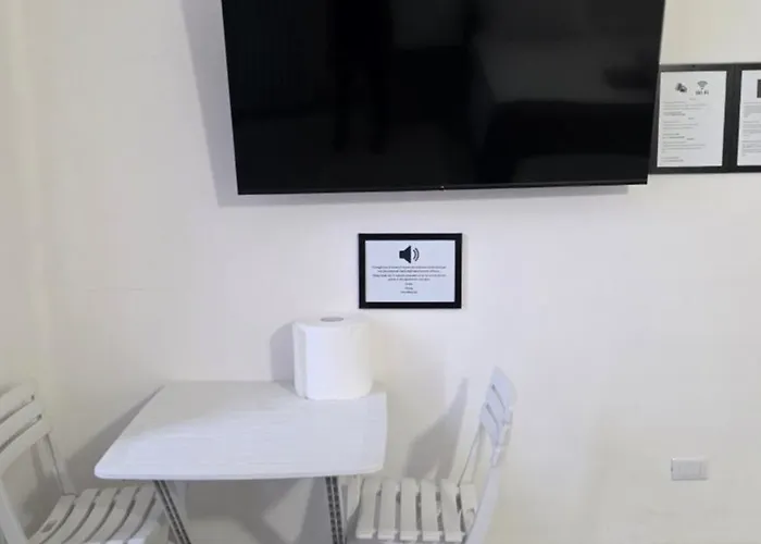 Casa Manzoni * نوفارا